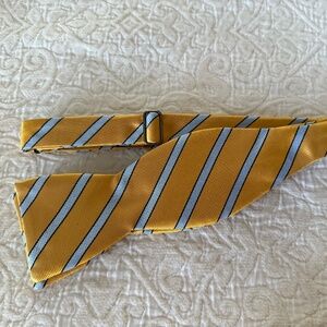 Beau Ties Handmade Bow Tie, New withTag, never worn